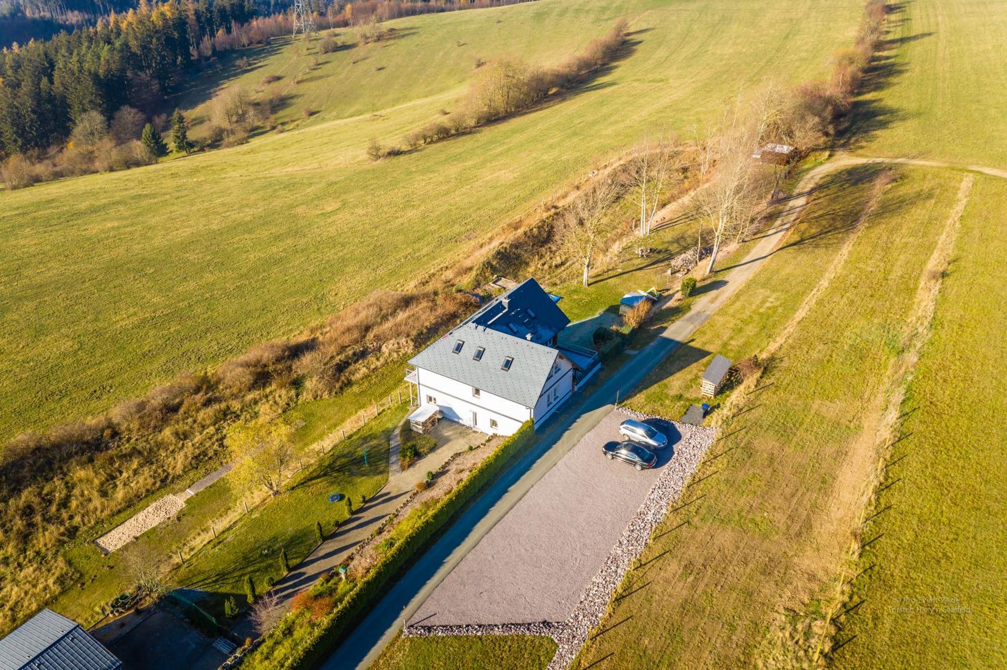 Ferienwohnung Fuchsbau Im Eg Des Ferienhauses Falkenhoehe Schwarzatal Exterior foto